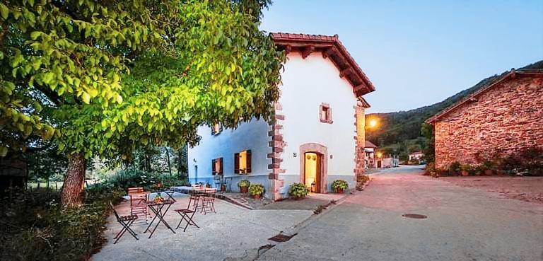 Casa Zubiri