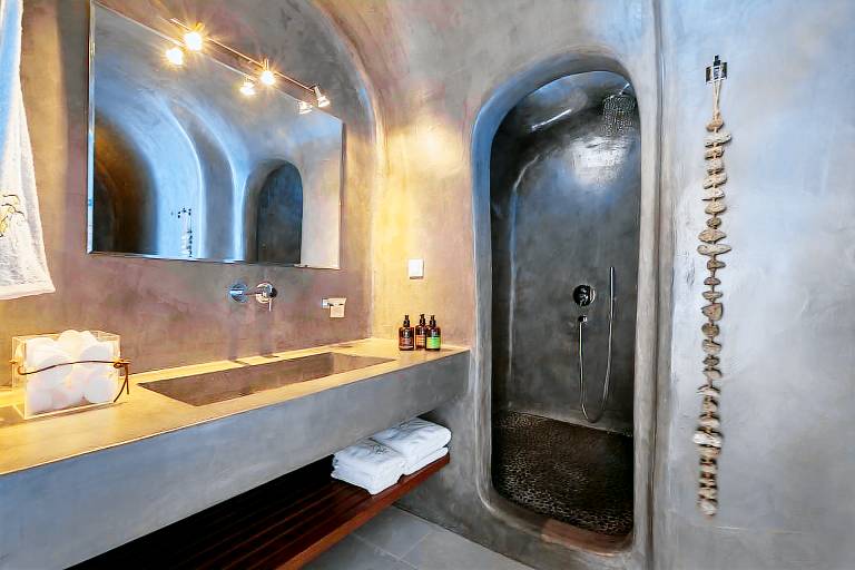 Children-friendly villa with hot tub & private pool | Pets are welcome — photo 4