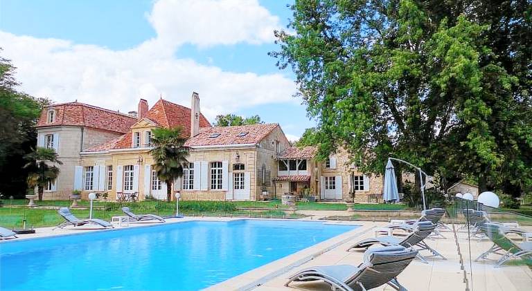 Fully equipped villa with yard, barbeque & private pool | Perfect for remote work | Pets are welcome — photo 5