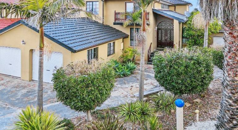 Bed and breakfast Taylors Lakes