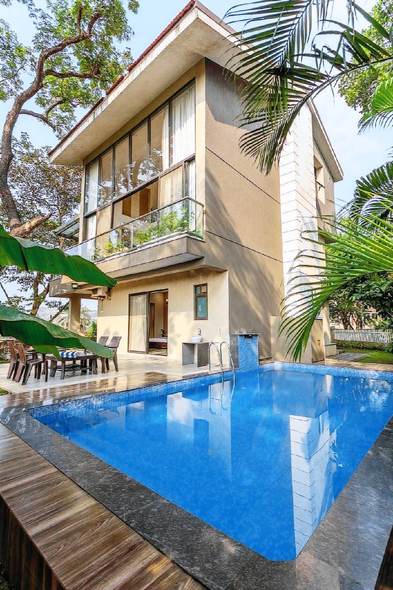 Villa with 4 rooms for 16 persons — photo 2