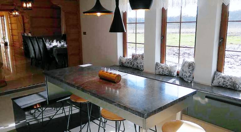 Villa with hot tub — photo 4