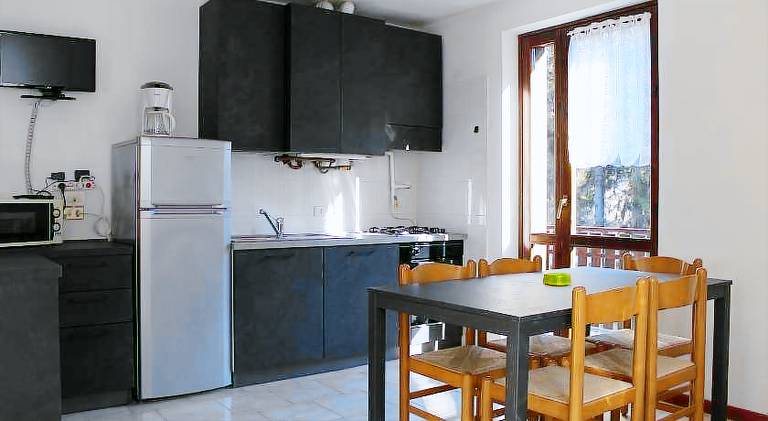 Holiday apartment with barbecue & garden | Next to the beach | Pets are welcome — photo 3