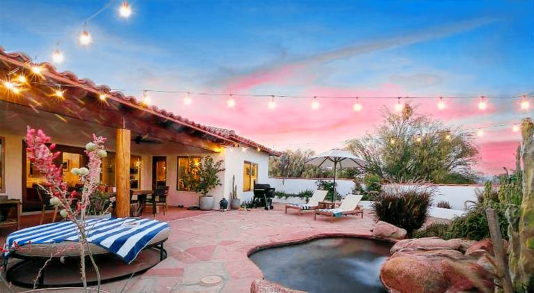 Villa with pool in Scottsdale, AZ