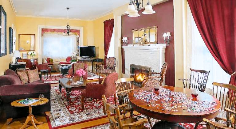 Rockland Talbot House — photo 2