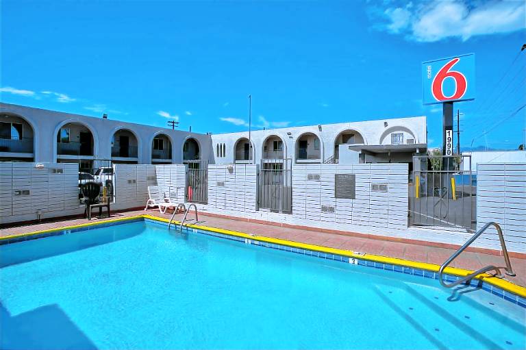 Motel 6 Tucson, AZ - East Williams Center — photo 2