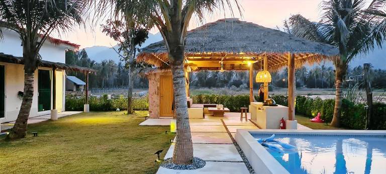 Child-friendly nice villa with grill, yard & pool | Good for workation | Pets are welcome in Sam Roi Yot