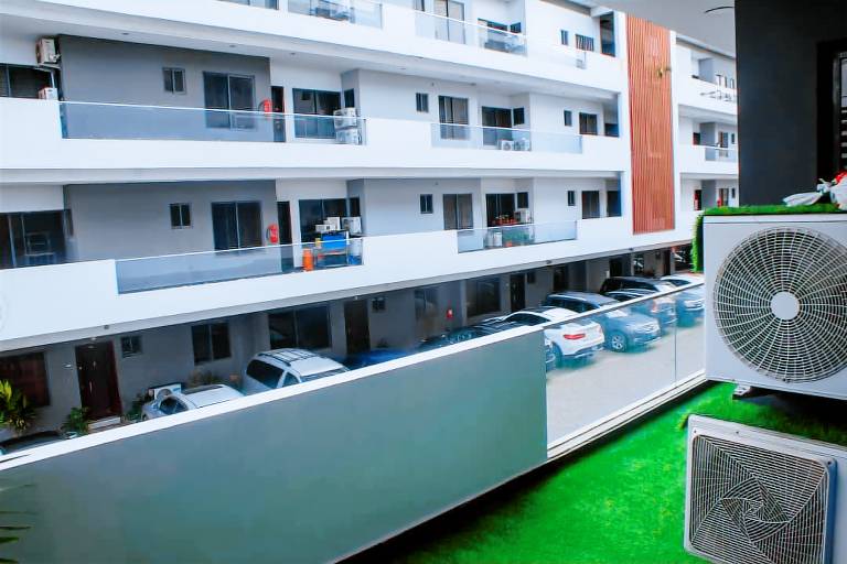 Holiday apartment with 3 rooms for 6 persons in Lekki