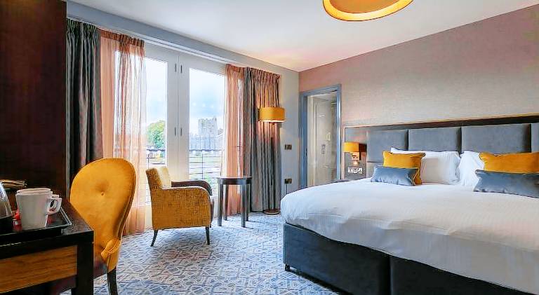 The Old Borough Hotel Wetherspoon