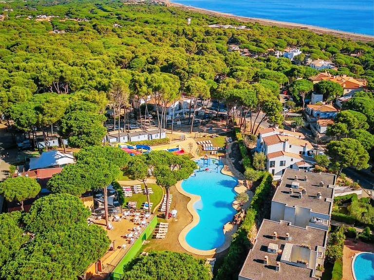 Mobile home with pool & terrace in Begur