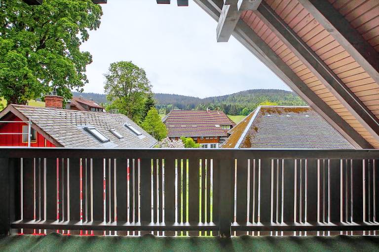 Room 'Doppelzimmer 3' with Mountain View, Balcony and Wi-Fi — photo 2