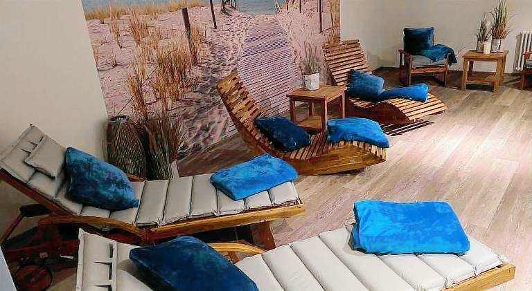 Serviced apartment with patio, garden & sauna | Next to the beach | Pets allowed — photo 5
