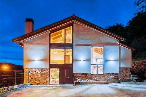 Casa  Siones