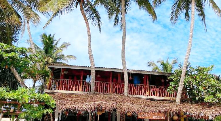 Lucky Sea Beach Hotel in Tangalle