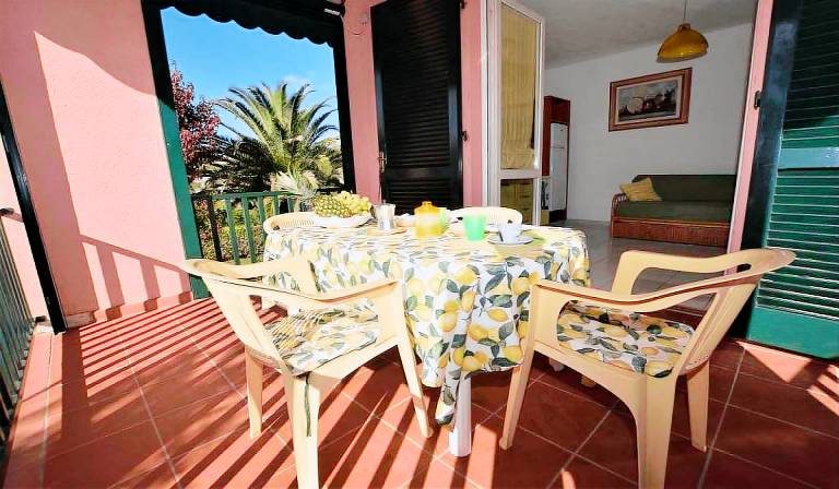 Children-friendly apartment with terrace & yard | Close to the beach | Pets allowed — photo 2