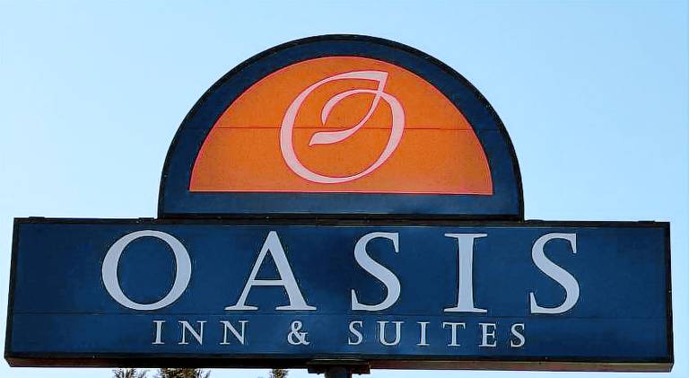 Oasis Inn and Suites in Fallon, NV