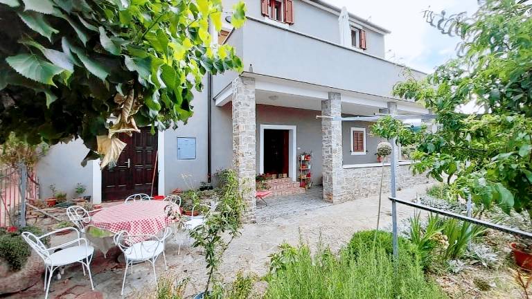 Apartman  Baredine