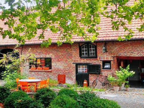 House  Mouscron