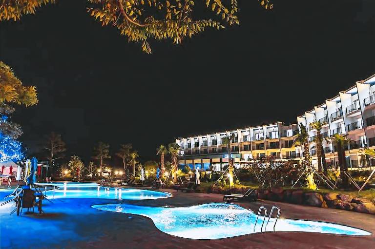 Hallim Resort