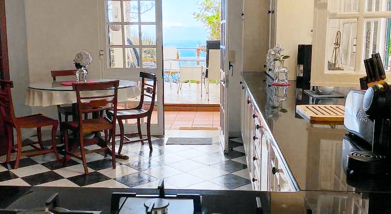 Fully equipped villa with yard, barbeque & terrace | Perfect for remote work | Pets are welcome — photo 3
