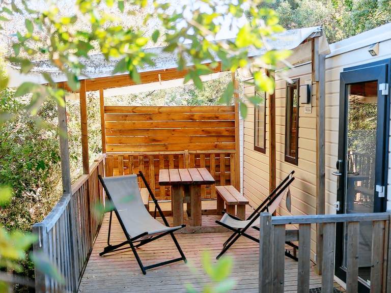 Mobile home with patio & pool — photo 5