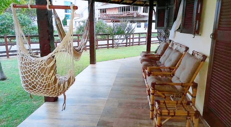 House with pool | Beach nearby | Pets allowed — photo 5