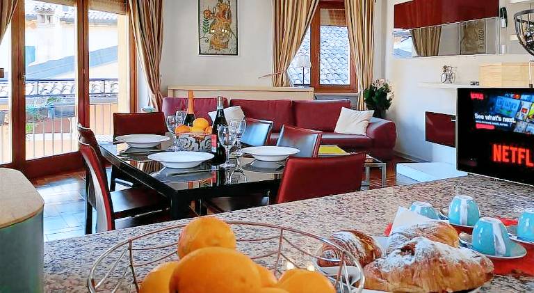 Rental apartment with 2 rooms for 6 persons — photo 3