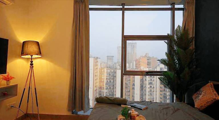 Spectrum Metro Mall - 1BHK Balcony Suite - Lacasa Studios — photo 4