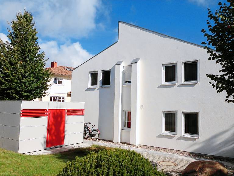Ferienhaus Amselstern zentral in Binz mit Sauna