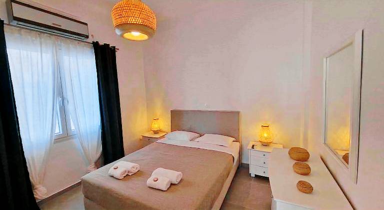 Rental apartment with 1 room for 4 persons in Andros