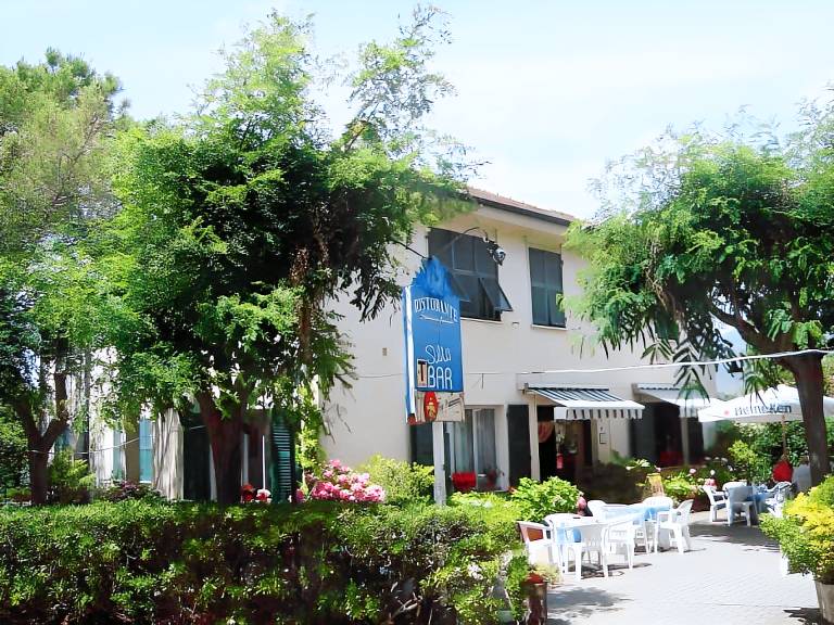 Hotel Silvia Framura - Cinque Terre in Moneglia