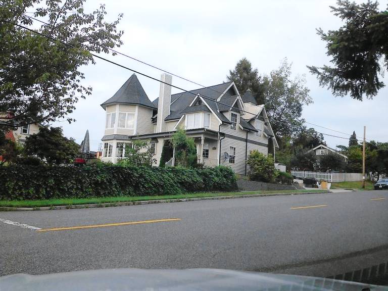 House  Snohomish