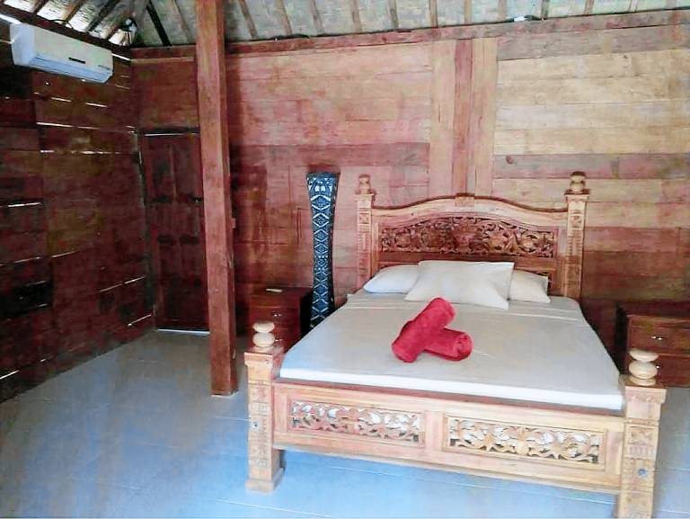 Pleasant vacation home with garden | Perfect for remote work | Dogs allowed in Karangasem