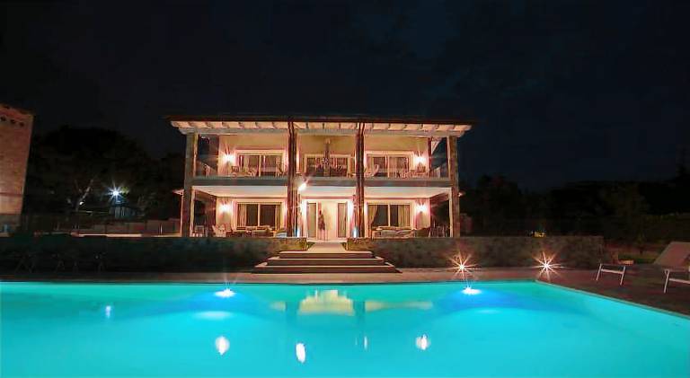 Beautiful holiday apartment with grill, garden & pool | Pet-friendly — photo 3