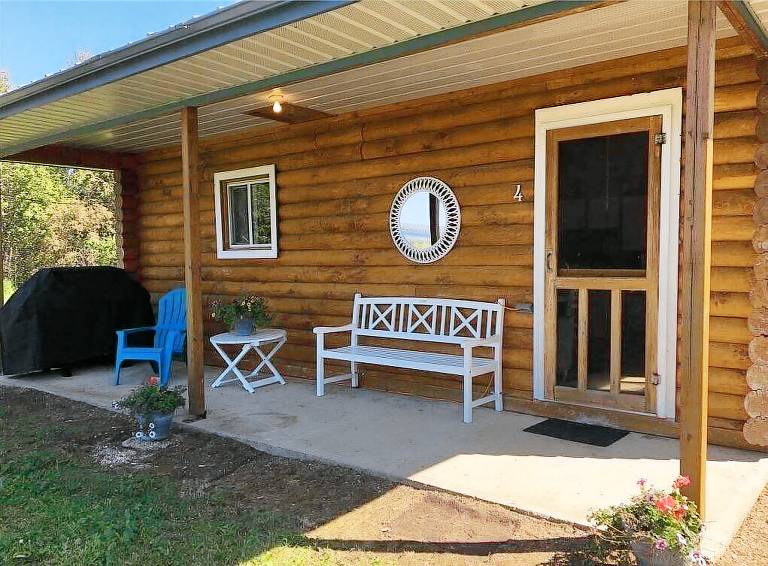 Cabin Phillips Grove