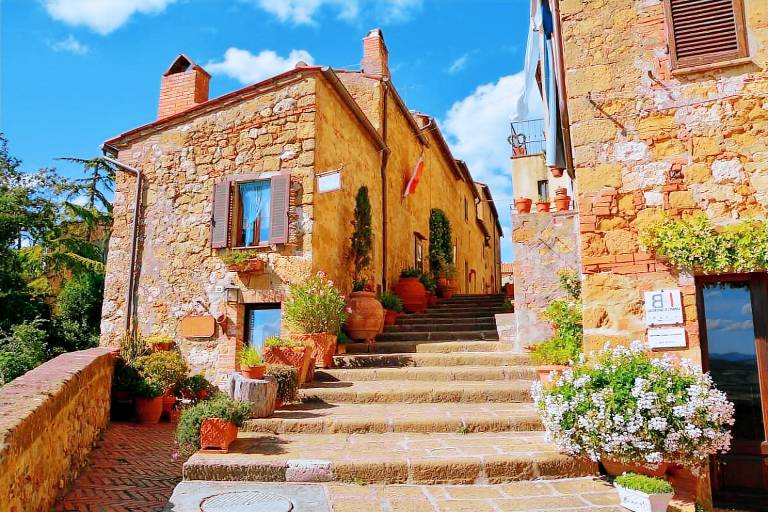 House with patio & garden | Suitable for remote work — photo 3