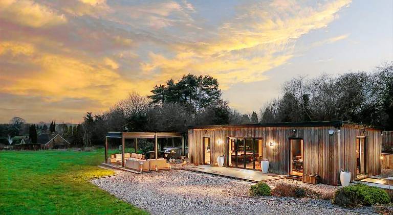 100 m&sup2; Ferienhaus