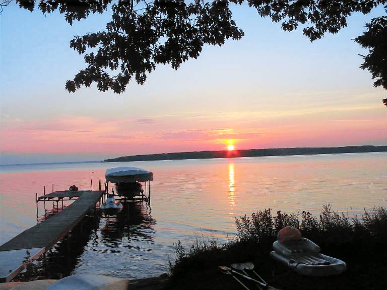 Cabin Mullett Lake