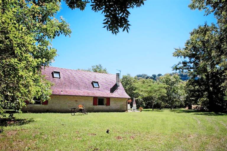 Gite with yard, patio & grill | Pets are welcome — photo 4