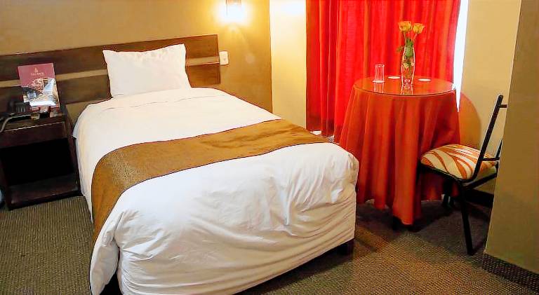 UTASA VILLA REAL inn