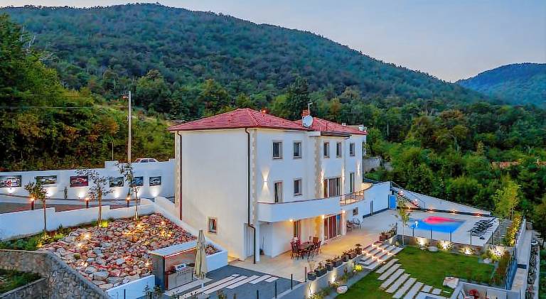Villa with pool in Opatija