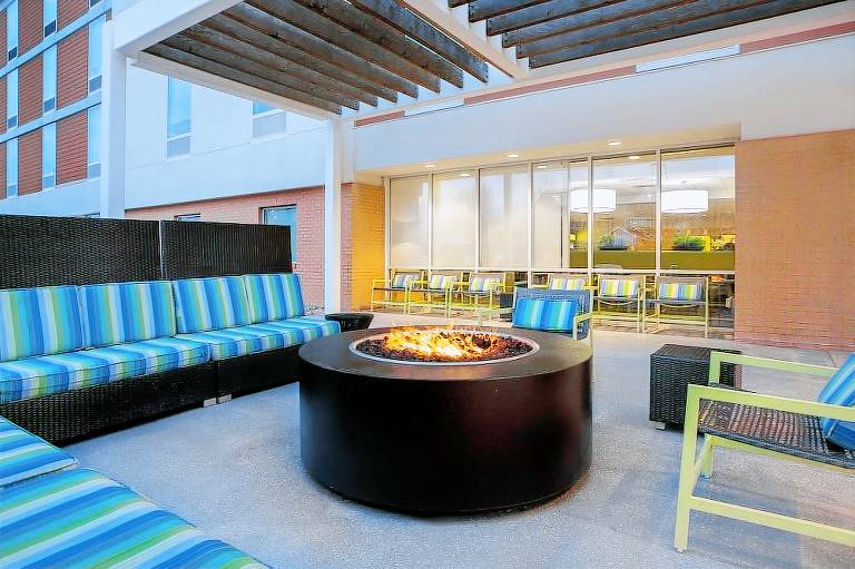Home2 Suites by Hilton Omaha West NE