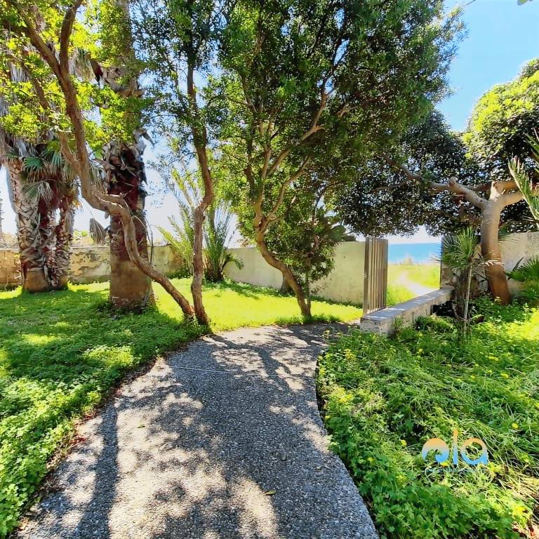 Wonderful house with yard | Sea view | Pets are welcome — photo 5