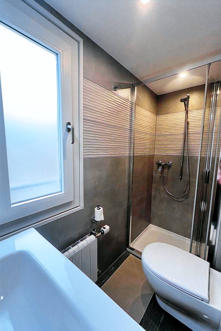 Ample vacation home with terrace & barbeque | Mountain view | Pets allowed — photo 4