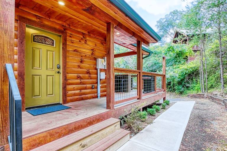 Child-friendly lovely cabin with private pool | Pet-friendly — photo 5