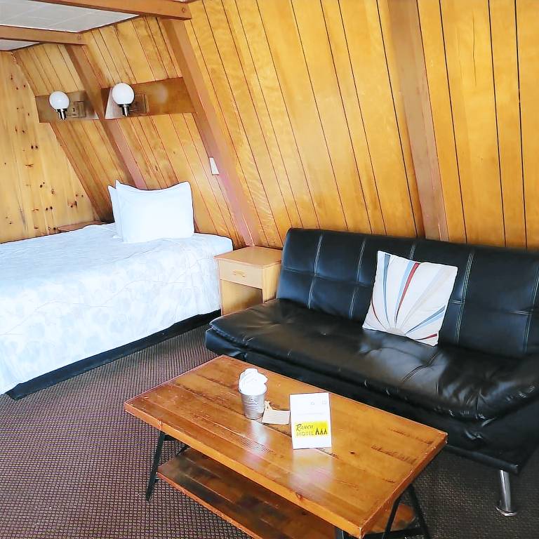 Motel  Oakland