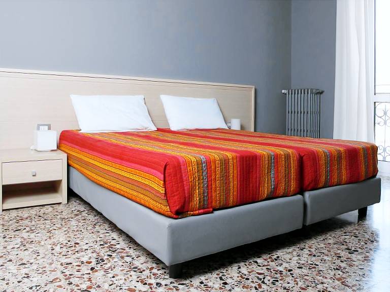 Bed & Breakfast  Lecco