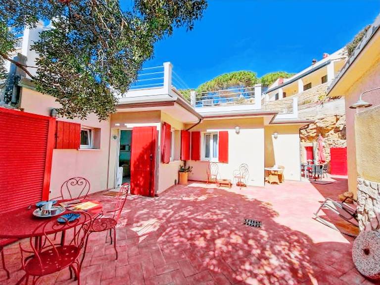 Apartment 'Villa Galtea' with Sea View & Private Terrace — photo 3