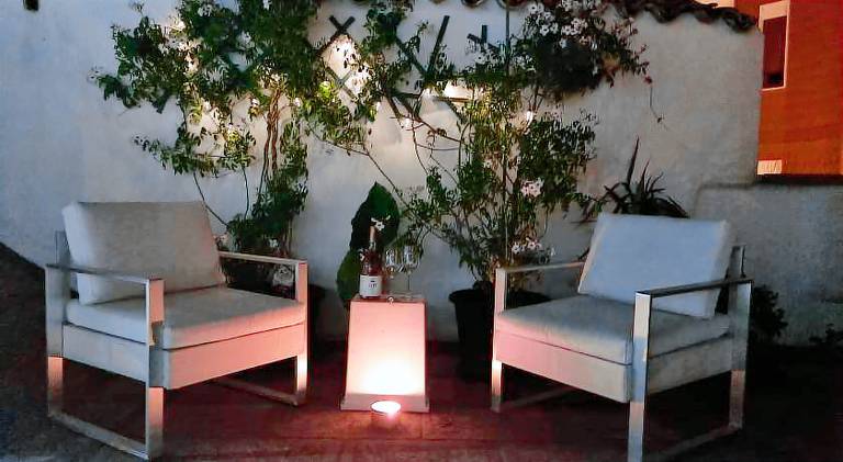 Vacation home with patio — photo 4