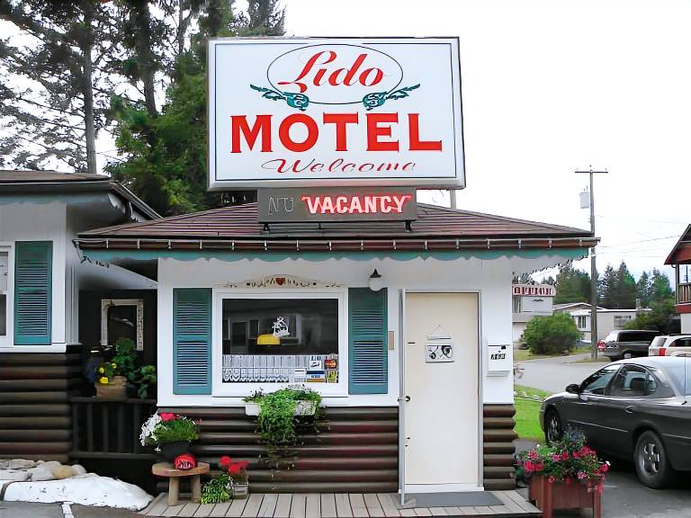 Motel Radium Hot Springs